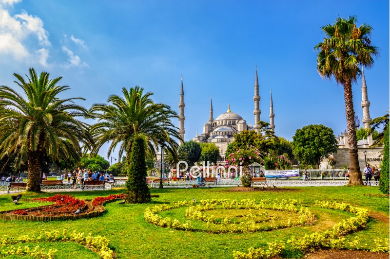 ISTANBUL - AUGUST 18: Sultanahmet Park on August 18, 2015 in Istanbul. Sultanahmet Park is historic district of Istanbul near the Blue Mosque and Hagia Sophia Museum, it is a popular area among tourists