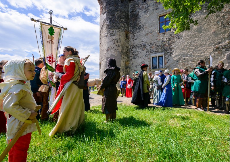 Chynadiyovo, Ukraine - May 27, 2017: medieval culture festival Silver Tatosh. Location St. Miklos Castle. participants getting ready for start